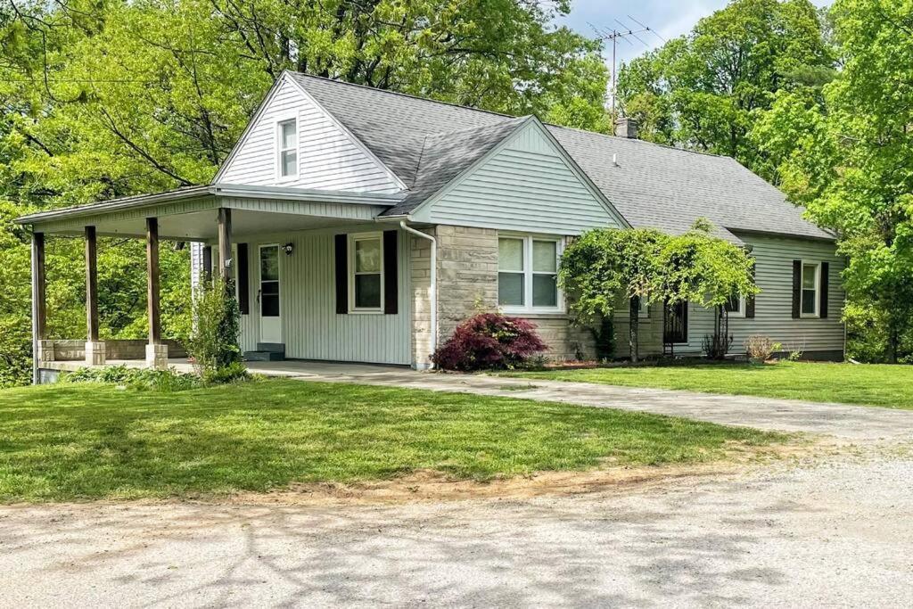 Bourbon Belle Of Bardstown Villa Exterior photo